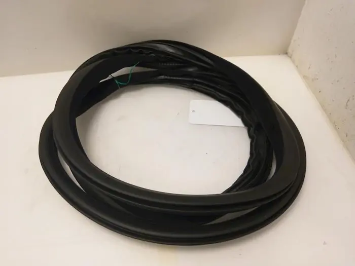 Portierrubber 4Deurs rechts-voor Volvo V70 O172927 - Populair