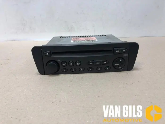 Voordeelprijs - Radio CD Speler Citroen Picasso O244463