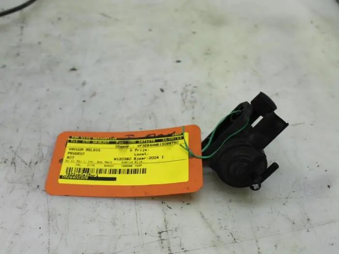 Vacuum Relais Peugeot 807 O117382 | Nieuw product