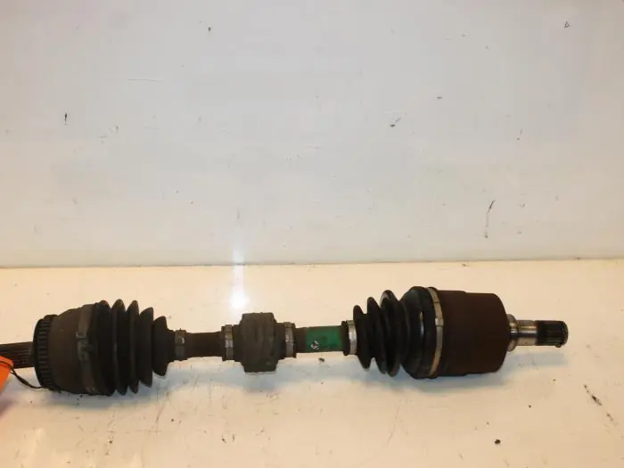 Veel gekozen | Aandrijfas links-voor Hyundai Accent O120585
