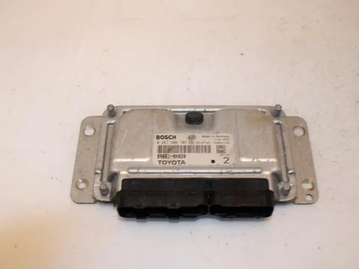 Veilige betaling | Computer Motormanagement Peugeot 107 O111851