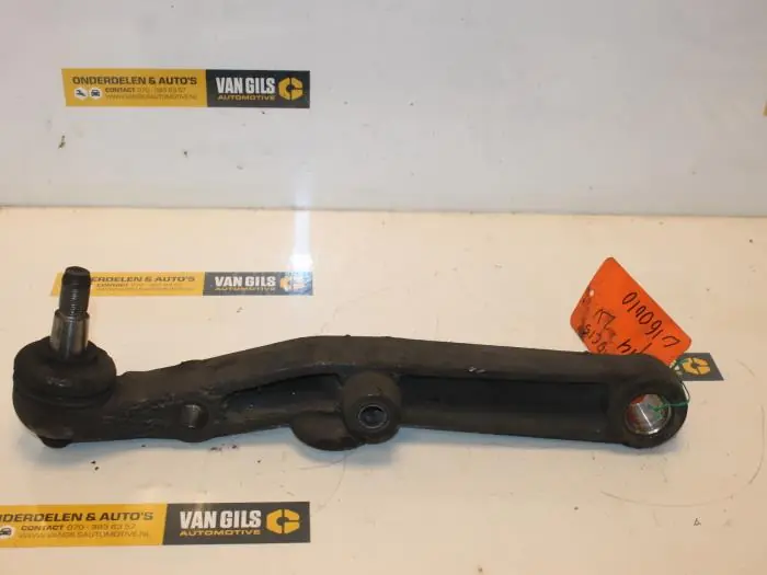 Draagarm links-voor Iveco Daily O81327 - Flitsaanbieding