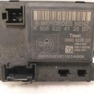 Centrale Deurvergrendelings Module Mercedes Sprinter O174480 | Nu kopen