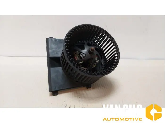 Slechts tijdelijk - Kachel Ventilatiemotor Volkswagen Lupo O193342