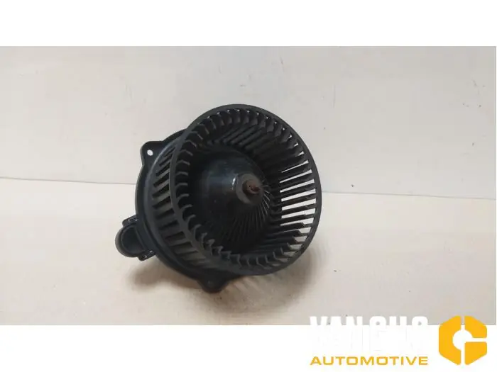 Nu beschikbaar | Kachel Ventilatiemotor Kia Picanto O191642
