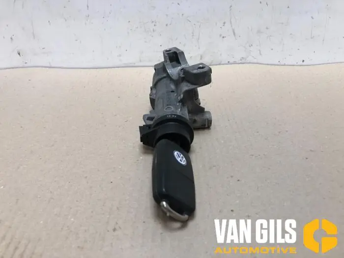 Extra voordeel | Kontaktslot+Sleutel Volkswagen Polo O239423