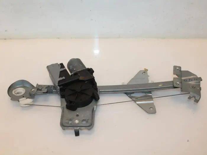 Topproduct - Ruitmechaniek 4Deurs links-achter Peugeot 307 O103444